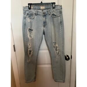 Zara Basic Dept Women's Light wash Distressed Mid Rise Denim Jeans Size 10